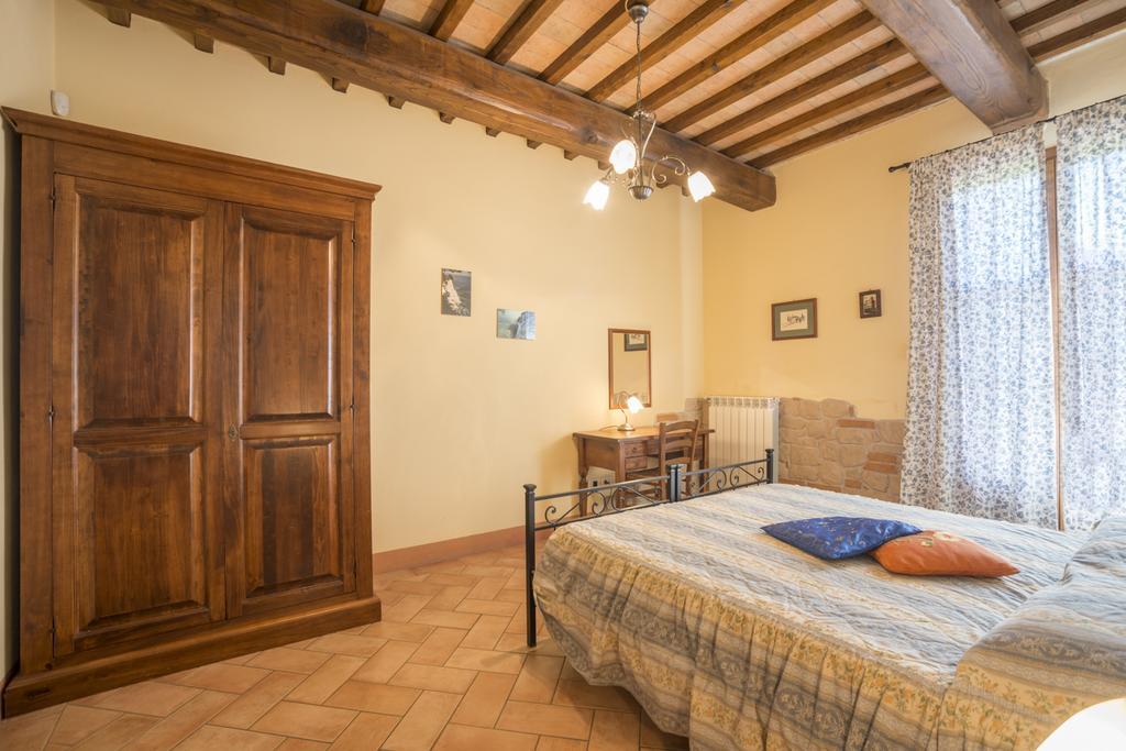 Agriturismo Il Poggetto Сан-Джиміньяно Екстер'єр фото