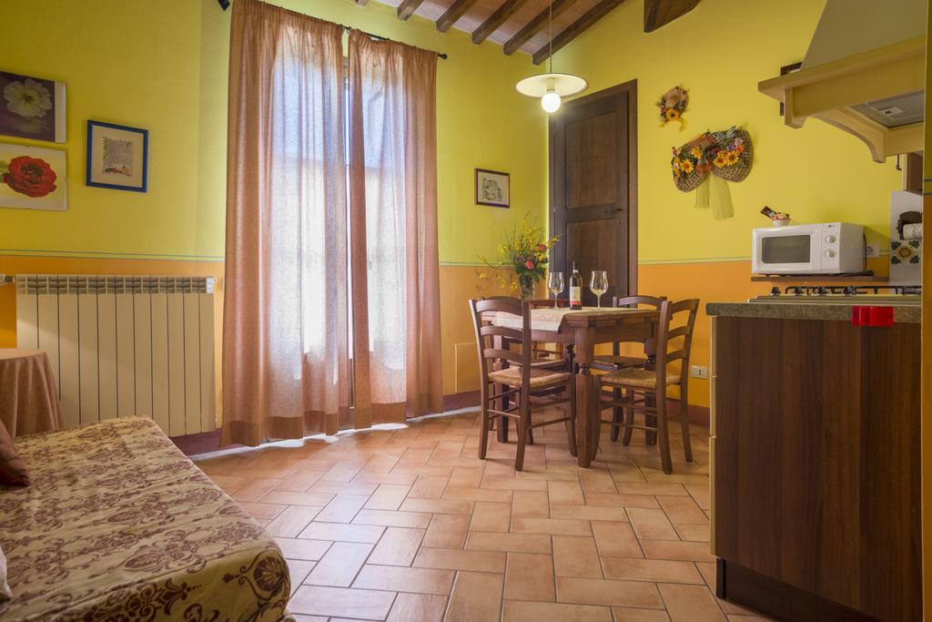 Agriturismo Il Poggetto Сан-Джиміньяно Екстер'єр фото